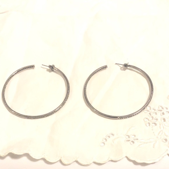 Hoops silver half rhinestone/half smooth inner and outer sides - Picture 1 of 4